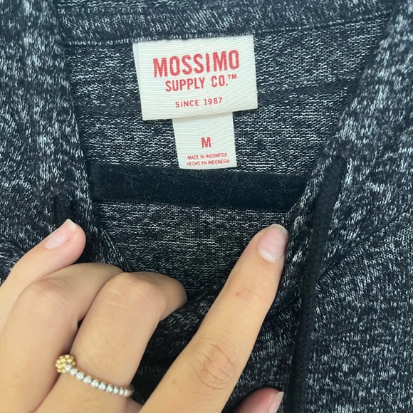 Mossimo Lightweight Sweatshirt - Picture 2 of 2